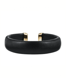 Astrid & Agnes Ava armband 15 mm svart läder och guldpläterat stål