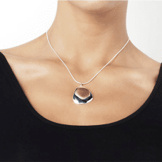 Efva Attling Rose Petal halsband silver