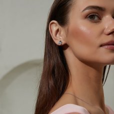 By Jolima Rosie stud örhängen stål