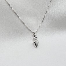 By Sofia Wistam Arrow halsband silver