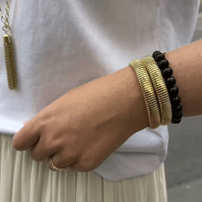 By Jolima Cecile pärl armband svart