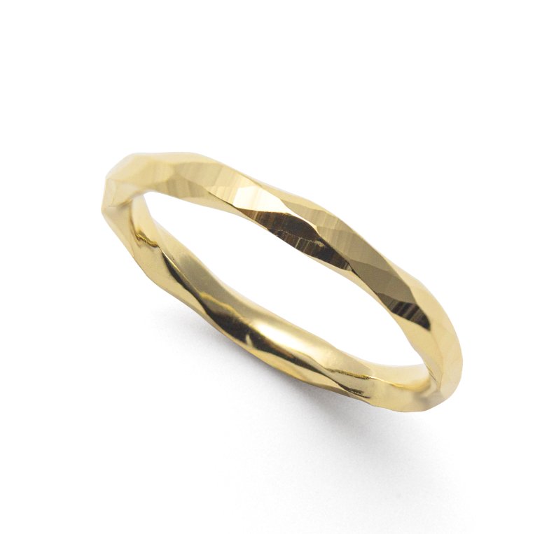 Svedbom Ring facetterad rg 18 k