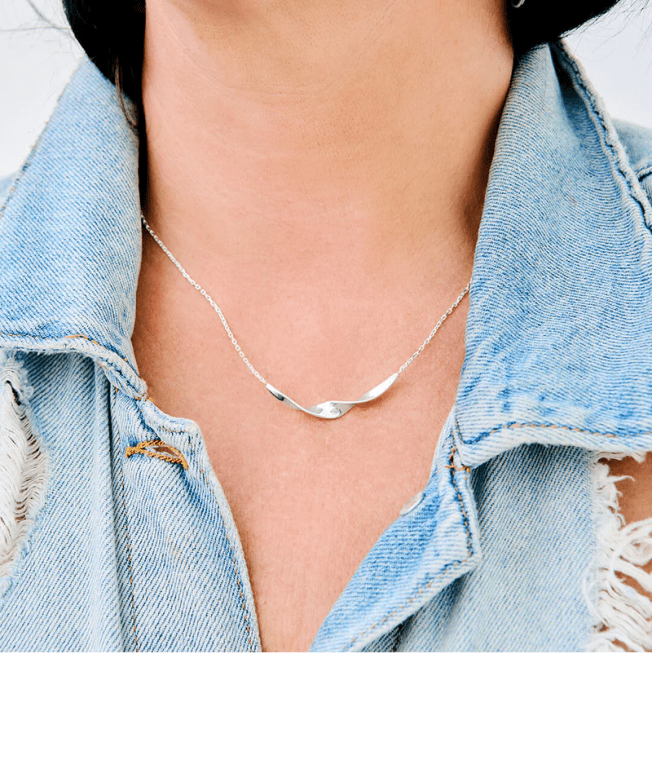 By Sofia Wistam Twirl halsband i silver