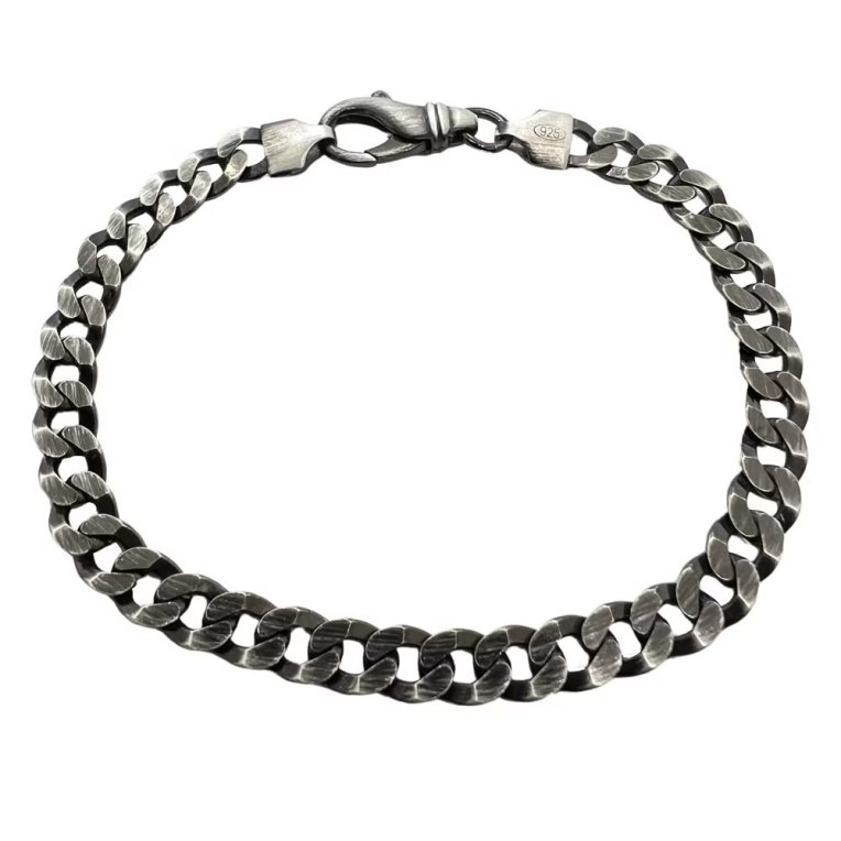Catwalk Armband i pansar i oxiderat silver 