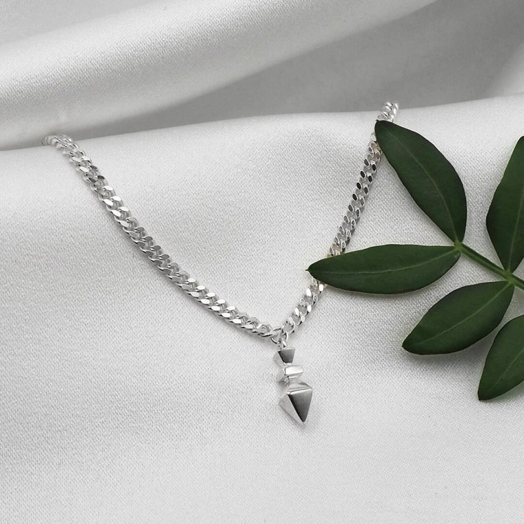 By Sofia Wistam Arrow Chunky halsband silver