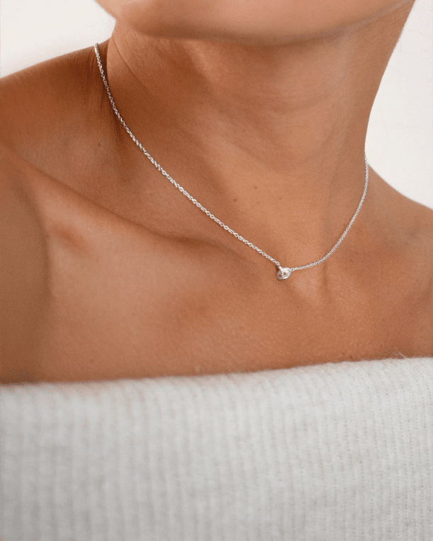 Drakenberg Sjölin Le Knot Drop Halsband Silver 