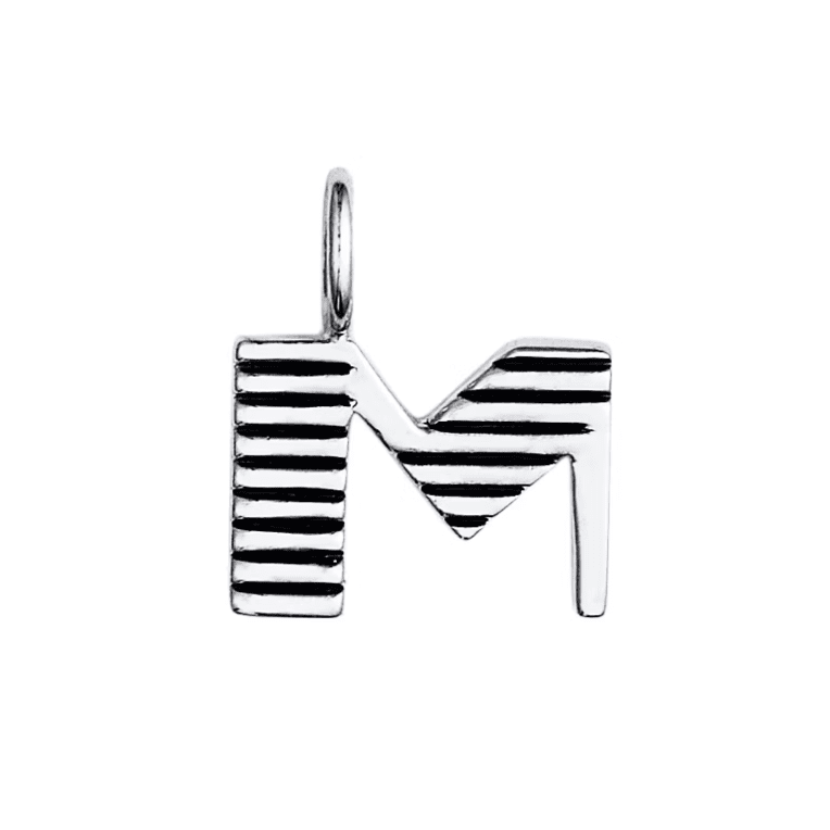 Efva Attling Kärleksbokstavshänge - M silver