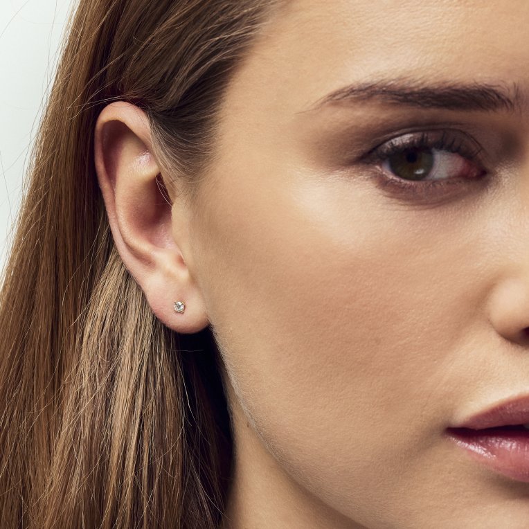 Sif Jakobs Diamond Venice Piccolo örhängen 14k guld med labb.dia 0,22ct