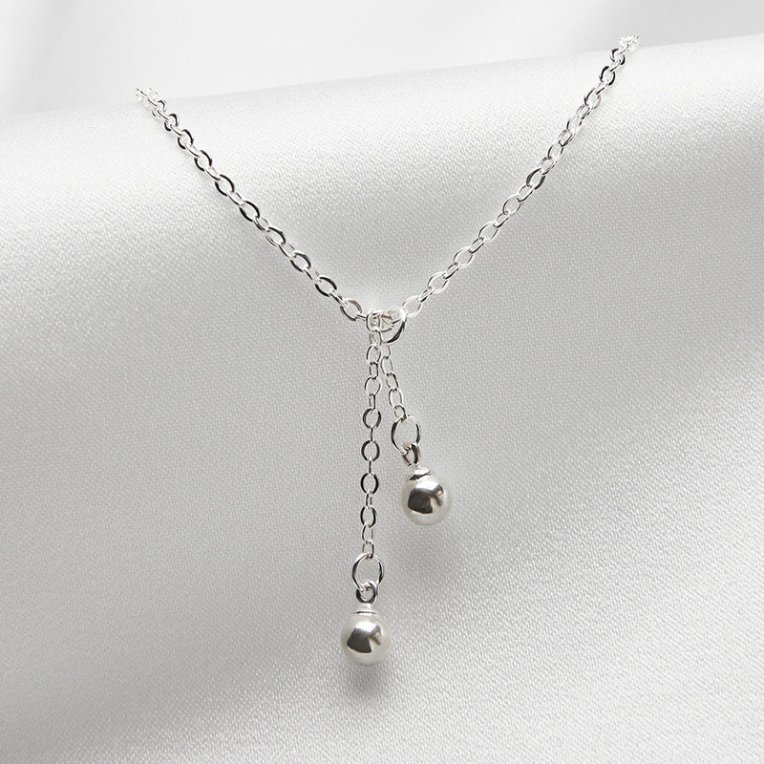 By Sofia Wistam Vi Två halsband silver